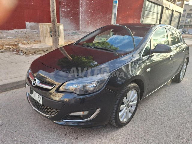 Opel Astra occasion Diesel Modèle 2014