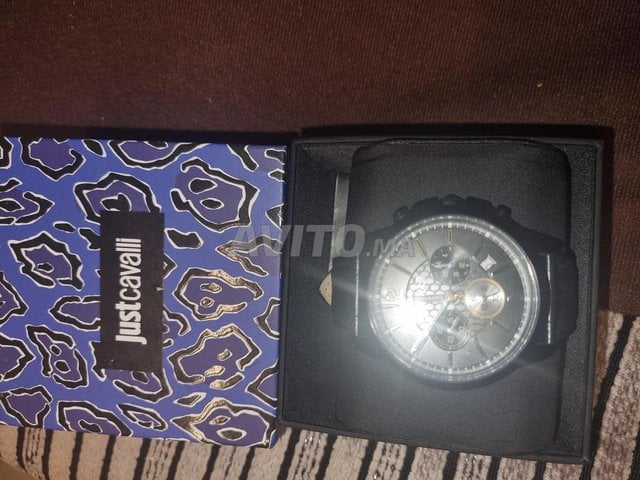 montre juste cavali 