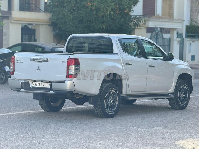 Mitsubishi L200 occasion Diesel Modèle 