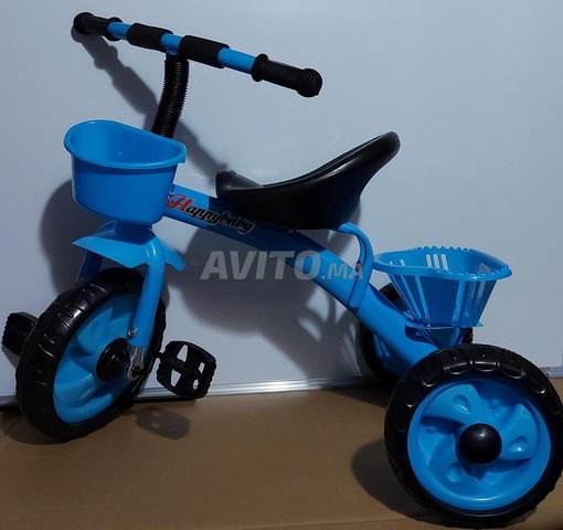 Tricycle bébé, très confortable