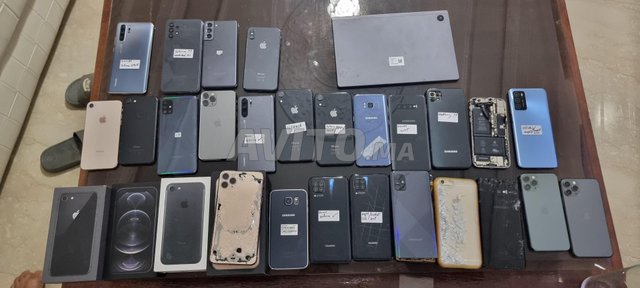 Lot telephones Samsung,Iphone...