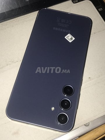 Samsung Galaxy A35 5G comme neuf importé…