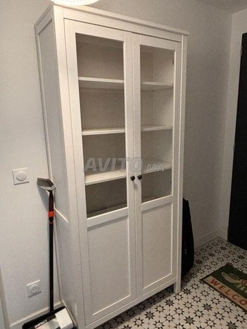 Bibliothèque vaisselier en bois blanc Ikea 