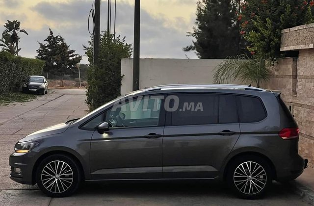 Volkswagen Touran occasion Diesel Modèle 2015