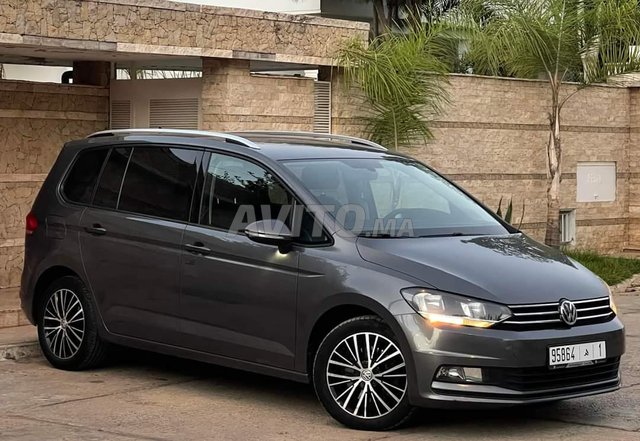 Volkswagen Touran occasion Diesel Modèle 2015