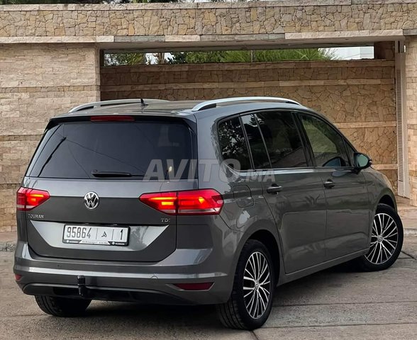 Volkswagen Touran occasion Diesel Modèle 2015