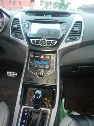 Hyundai Elantra occasion Diesel Modèle 2016