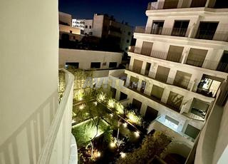 استوديو فاخر للإيجار اليومي في الواحة