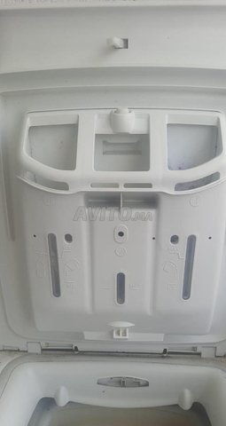 VENTE MACHINE A LAVER CANDY automatique