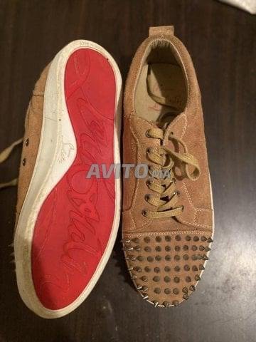 Louboutin Homme Marron Daim Pointure 43 Chaussures a Fes Avito.ma