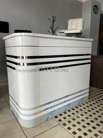 comptoire d'importation disponible  - 2