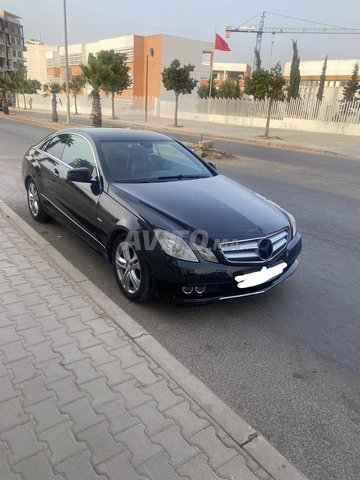 Mercedes-Benz 220 occasion Diesel Modèle 2011