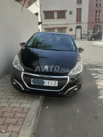 Peugeot 208 occasion Diesel Modèle 2020