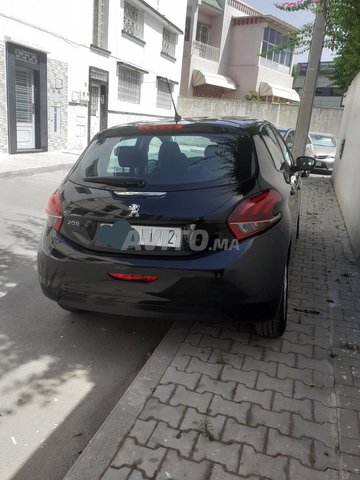 Peugeot 208 occasion Diesel Modèle 2020