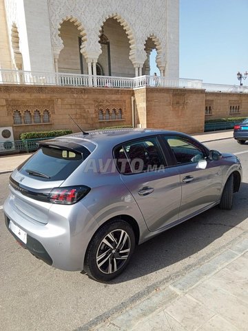 Peugeot 208 occasion Diesel Modèle 2024