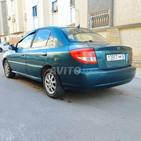 Kia Rio occasion Essence Modèle 2004