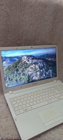 PC SAMSUNG I5 3EME 500gb/4gb RAM BATTERIE 4h