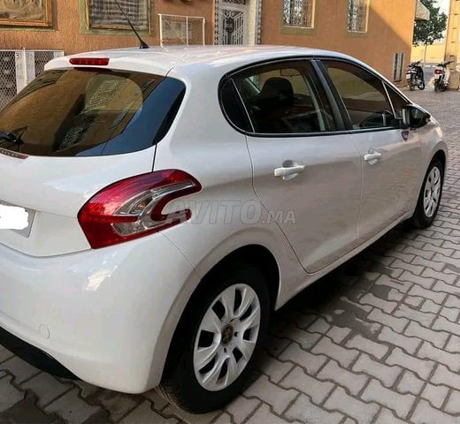 Peugeot 208 occasion Diesel Modèle 2015