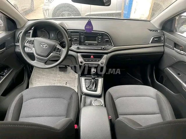 Hyundai Elantra occasion Diesel Modèle 2019