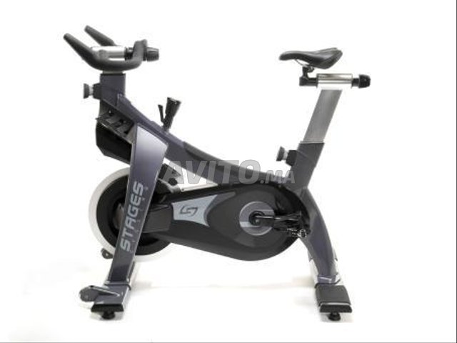 VÉLO INTERIEUR BIKING SC2 STAGES, état quasi neuf 