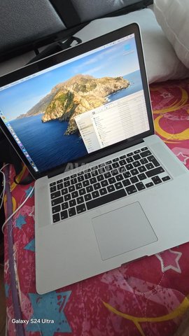 Macbook Pro 15 inch 16 ram 512 Gg