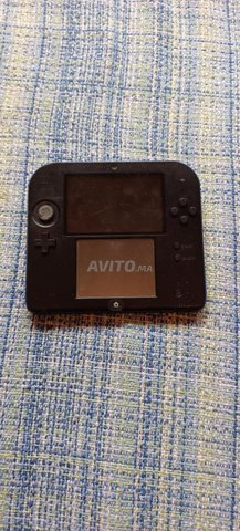 nintendo 2DS avec chargeur