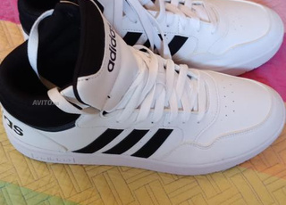 chaussures adidas original 43 dmirikan