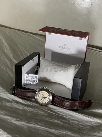 TISSOT V8 QUARTZ CHRONOGRAPH T106.417.16.262.00