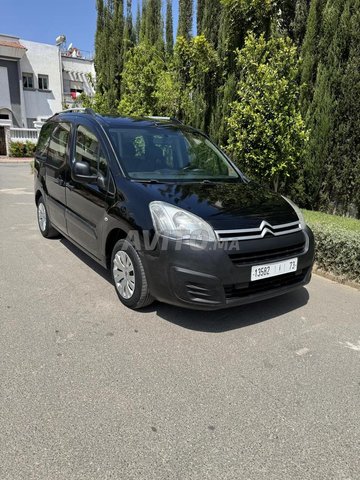 Citroen Berlingo occasion Diesel Modèle 2017