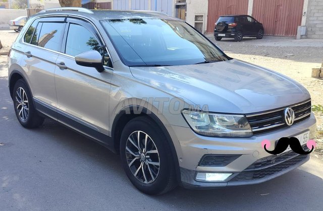 Voiture Volkswagen Tiguan 2017 à Marrakech  Diesel  - 8 chevaux