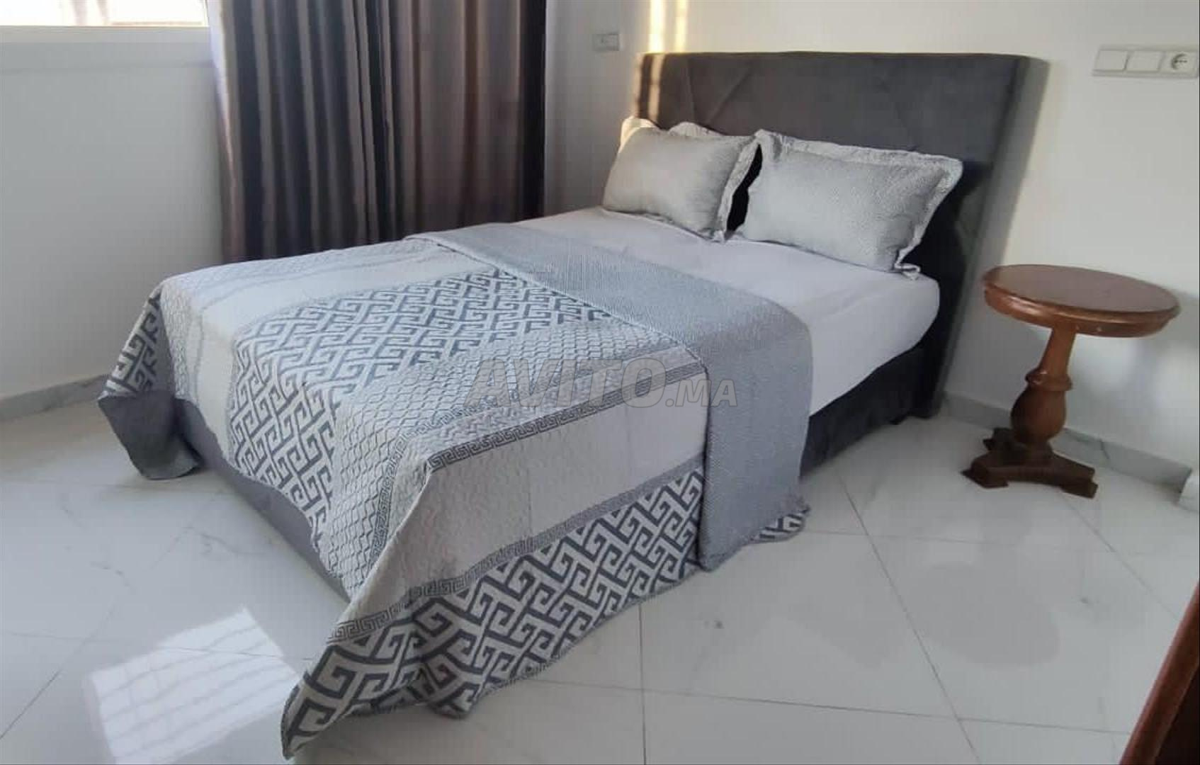 Appartement meublé à louer quotidiennement réservé aux familles - image 2