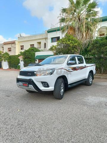 Toyota Hilux Double Cabine.Dariba 650 dh