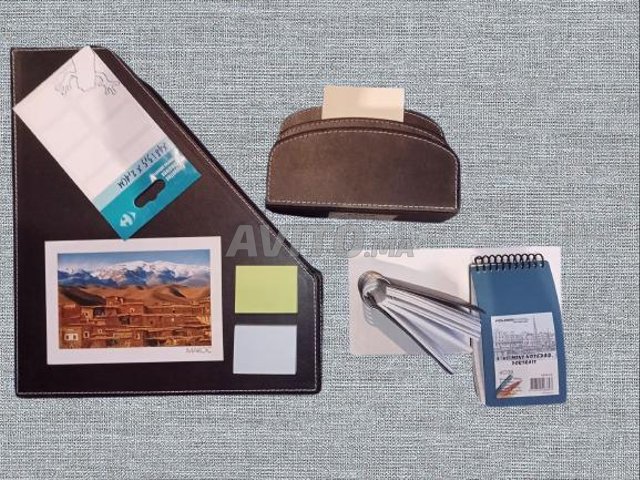 Fournitures de bureau premium neuves