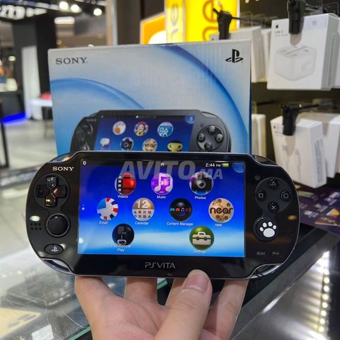 PS VITA OLED TACTILE Avec Tout Les Accessoires 