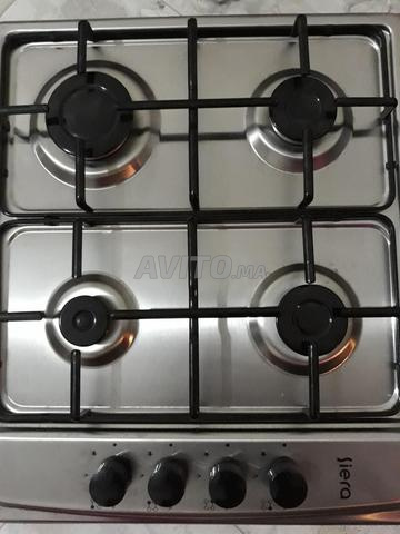 Four à gaz en bon état, utilisé seulement 15 jours