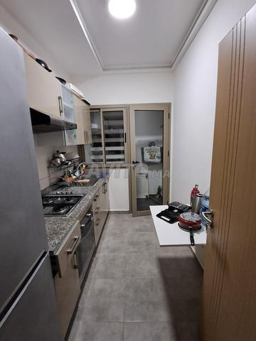 Appartement à louer 70 m² à Bouskoura - 2