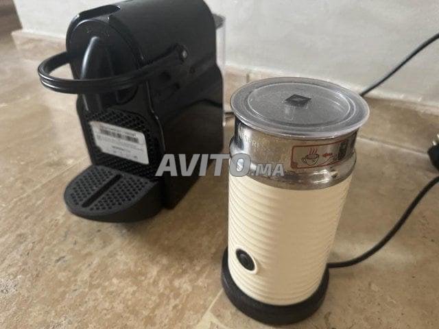2 machines Nespresso 