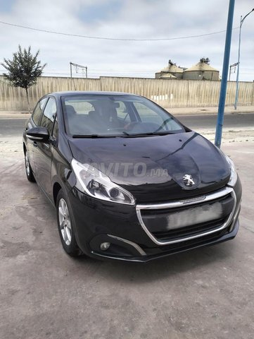 Peugeot 208 occasion Diesel Modèle 2020