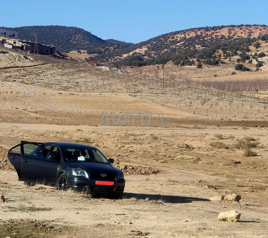 Toyota Avensis occasion Diesel Modèle 2006