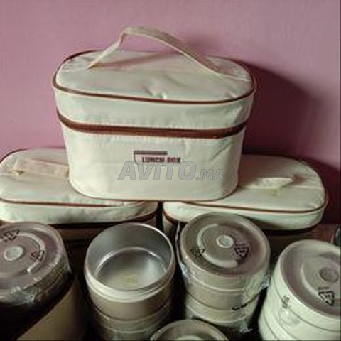  طقم علب غذاء عصرية وعملية   lunch box