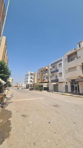 Maison R2 à vendre (commercial) voie 20m