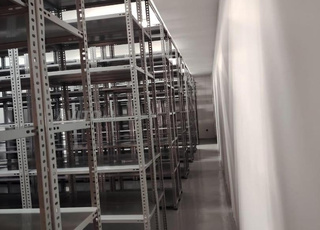 LES ÉTAGÈRES ÉPOXY DE STOCKAGE 