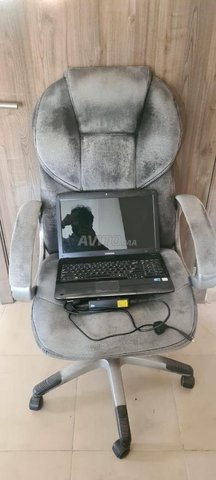 PC Samsung ... Chaise pivotante ... Table PC