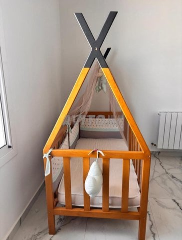 Lit bébé cabane 70 CM /140 CM