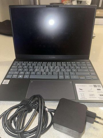 ASUS ZenBook 13 OLED BX325JA