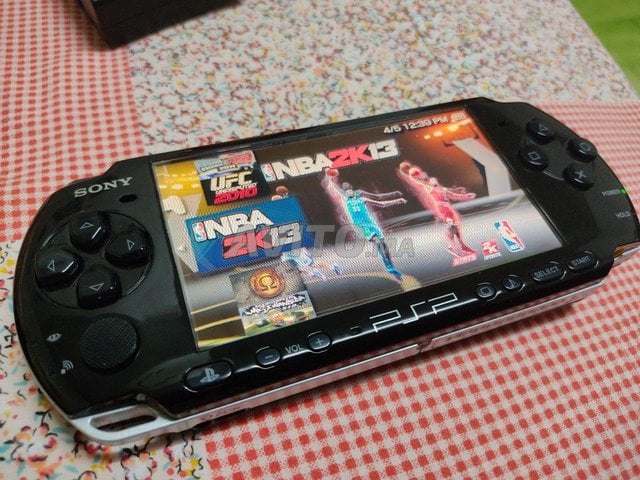 PSP Mazal Jdida Méflashiya 15 Jeux Garantiie 