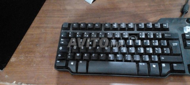Pc hp complet avec tout les accesoires 