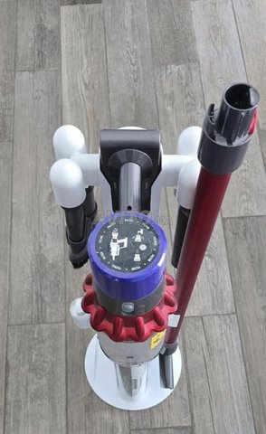 Dyson v10