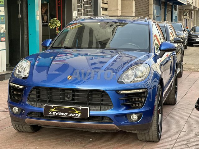 Porsche Macan occasion Essence Modèle 