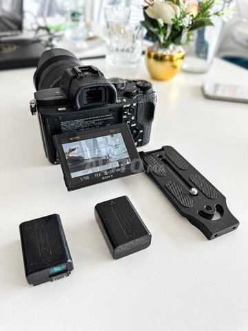 Camera Sony A7 II comme neuf avec objectif 28/70mm